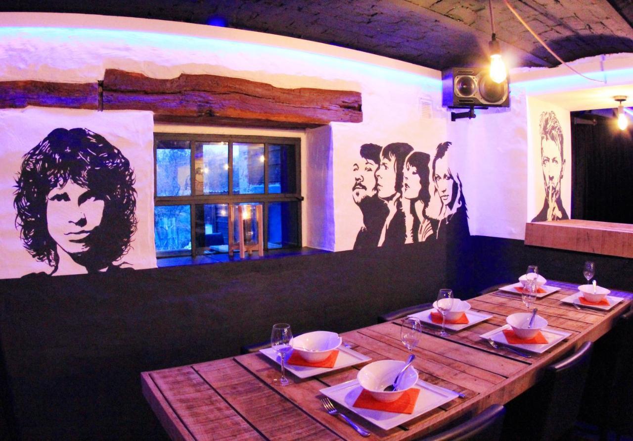 B&B Music City Wibrin Экстерьер фото