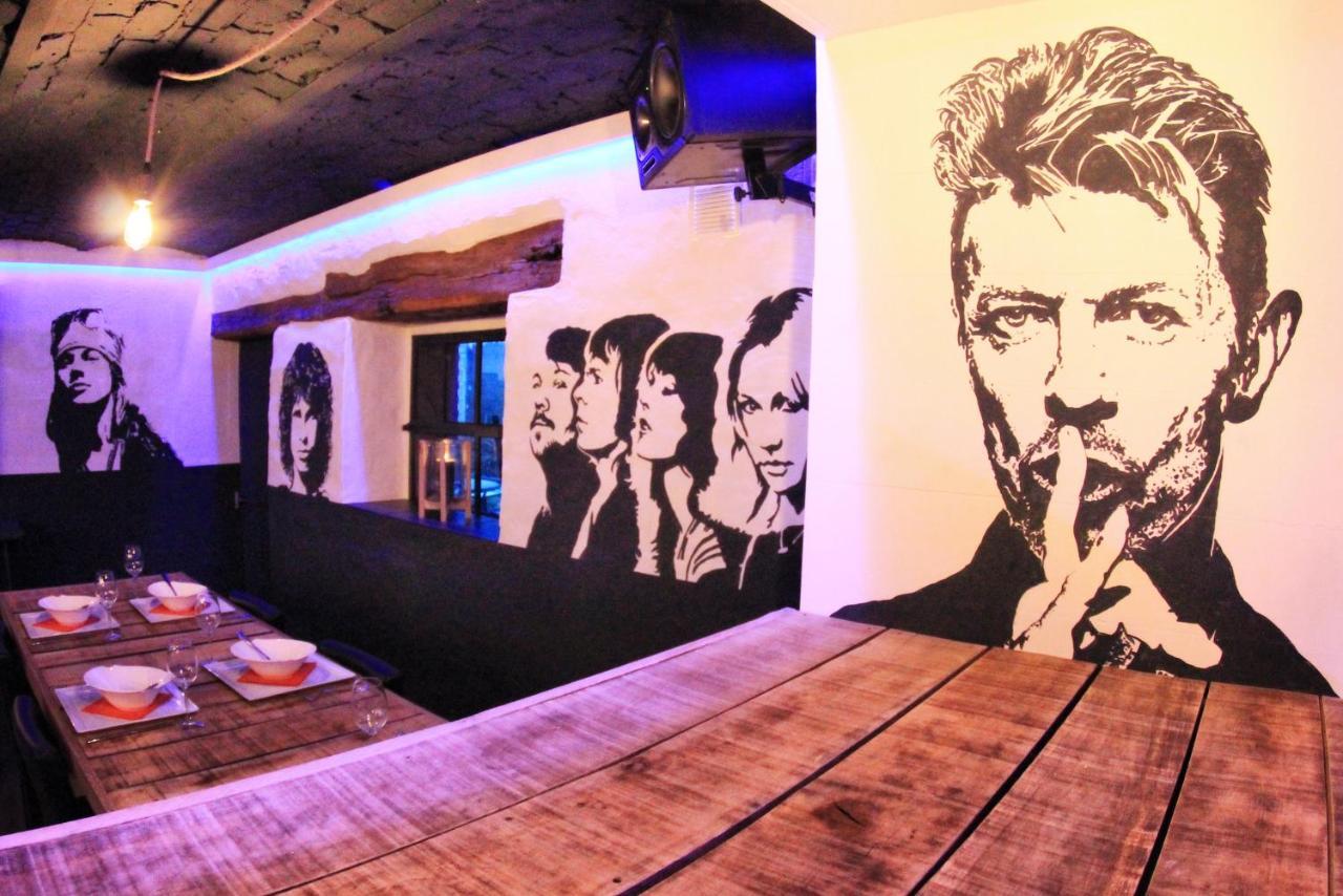B&B Music City Wibrin Экстерьер фото
